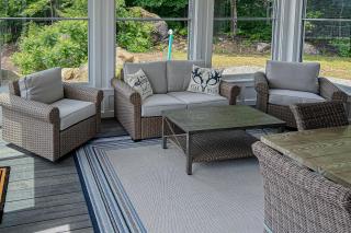 Hilltop Hideaway - 6