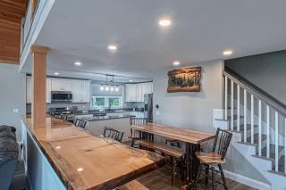 Hilltop Hideaway - Intervale - 1