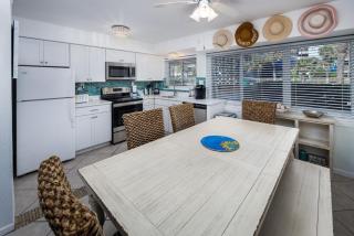 208A - 1BR/1 Bath at Seaspray Condos on Okaloosa Island, Fort Walton Beach, Fl - 6