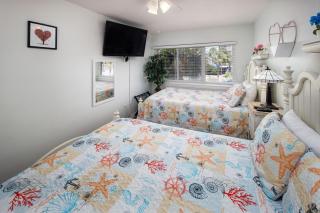 208A - 1BR/1 Bath at Seaspray Condos on Okaloosa Island, Fort Walton Beach, Fl - 2