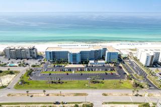 Destin on the Gulf 501-By Holiday Isle Properties - Destin - 8