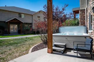 Powder Mountain Joy with Hot Tub and Game Room - Eden - 6