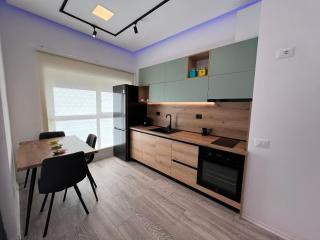 Sunflower Apartment - Tirana - 5