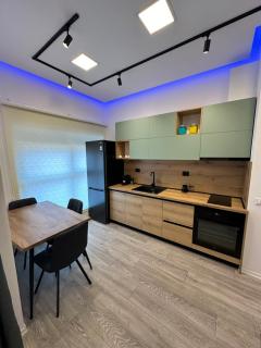 Sunflower Apartment - Tirana - 9