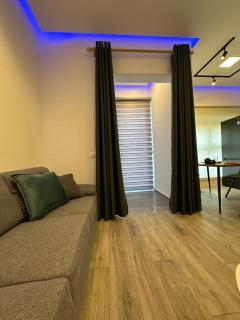 Sunflower Apartment - Tirana - 2