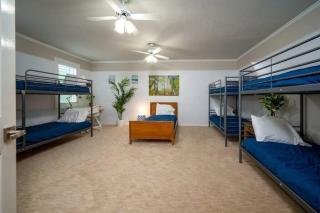 Hobbs Mill with Theatre, Ping Pong, and Pet-Friendly - 6