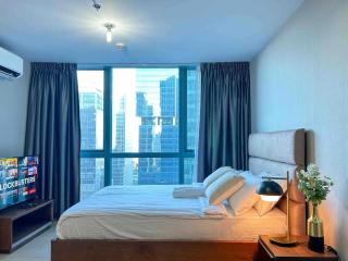 Stylish 1BR Units near Mitsukoshi and Uptown Mall in the Heart of BGC - Manila - 0