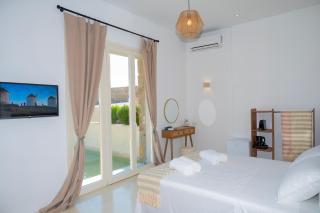 Adyton Mykonos Luxury Suites & Pools - Ano Mera - 6