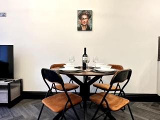 Luxury Central Brighton 2 Bed Near Beach, Royal Pavilion, Theatre - Brighton & Hove - 8