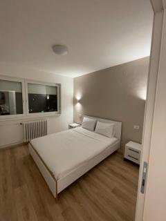 Ruby Modern Central Apartment - 1