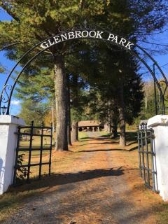 Catskill Cabin, Cool Apartment, 2nd Floor - Shandaken - 1