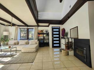 Spacious 5 bedroom Country Home - Armidale - 7
