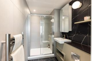 Lux New Studio Apartment Exel London - 6