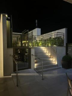 Apartamento novo, praia de Bombas a uma quadra do mar, com piscina aquecida - Bombinhas - 5