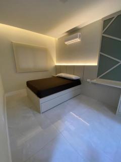 Apartamento novo, praia de Bombas a uma quadra do mar, com piscina aquecida - Bombinhas - 4