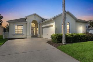 Minniehaha Castle Retreat home - Haines City - 0