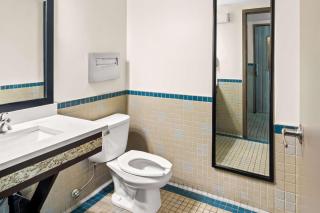 Best Western Maple Ridge - 2