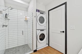 CozySuites on Mass with garage parking #16 - Indianapolis - 2