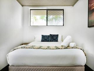 Cheap and cheerful budget accommodation - Gold Coast - 9