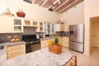 Bella Vista 1 - 2 bedroom rate home - Cap Estate - 3