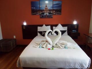 Isabela Hotel - La Paz - 9