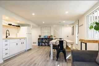 Spacious 2-BR Retreat Near Louisville Attractions - Louisville - 8