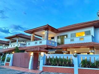 Jomtien 6BR old villa,new pool - Jomtien Beach - 2