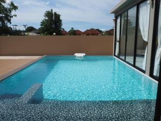 Baan First Pool Villa - Ban Ko Khwan - 2