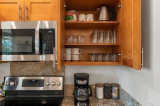 HAWAII PARADISE 3Bd2a Home w Pool and FirePit near Ocean - 2