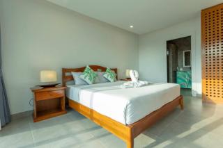 2 Bed 2 Minuets Award Winning Nai Han Beach c126 - Rawai Beach - 3