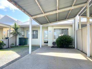 Unit 34 Seafront Estate - 0