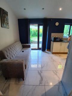 Nightly, weekly and monthly stays - Morriston - 5