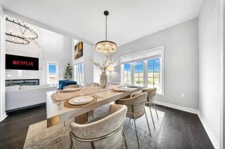 Lavish Home on Hamilton Mountain - Hamilton - 5