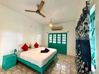Dreamy Vibe Stays Morjim - - 2
