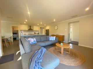 World Class on Wattle - Inverloch - 8