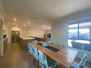 World Class on Wattle - Inverloch - 3