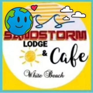 Sandstorm Lodge and Cafe - Puerto Galera - 9