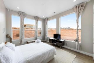 Page Arizona border town- Desert Sky room near Lake Powell - Big Water - 4