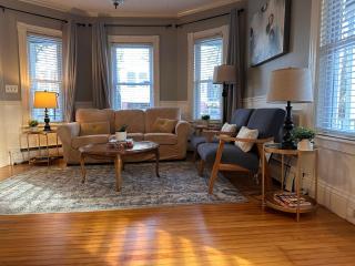 Large 4Bd, 2Bath Victorian Home Near Downtown Worcester - 5