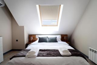 New Sofia Skyline 1BDRM Free Parking & Terrace - Sofia - 2