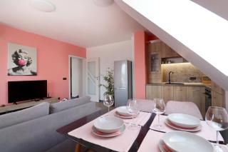 New Sofia Skyline 1BDRM Free Parking & Terrace - Sofia - 4