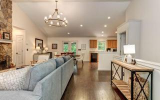 Deer View Retreat - Ramp to Home Wood-Burning Fireplace Netflix Ping Pong - 3
