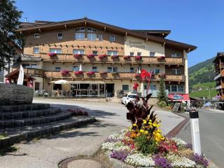 Penthouse in Niederau by Ski Lift & Panoramic Views - 1