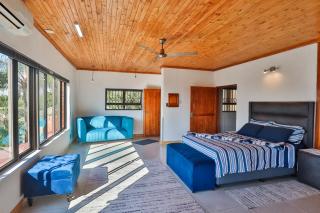 At Rosies on Robin - Luxury & Comfort - 4