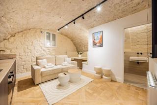 Townhouse Sacrée cœur Place du Tertre Montmartre - Paris - 1