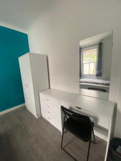Housemandu Downstairs - Plumstead - 5