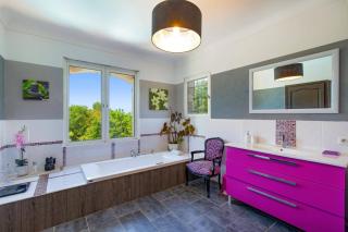 Villa Elegance by Villa Plus - 1
