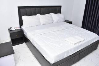 Mc rica hotel - Lagos - 0