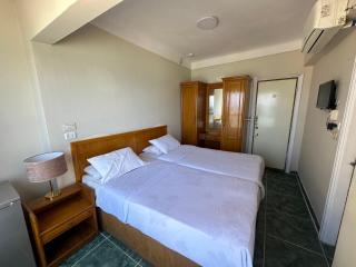 Cleopatra Hotel Alexandria - Egyptian Families Only - Alessandria d'Egitto - 1