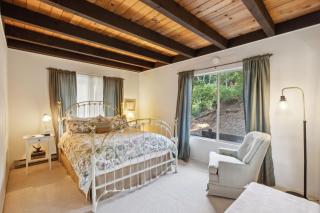 Warm and Cozy Mountain and Lake View Haven cottage - Kelseyville - 8